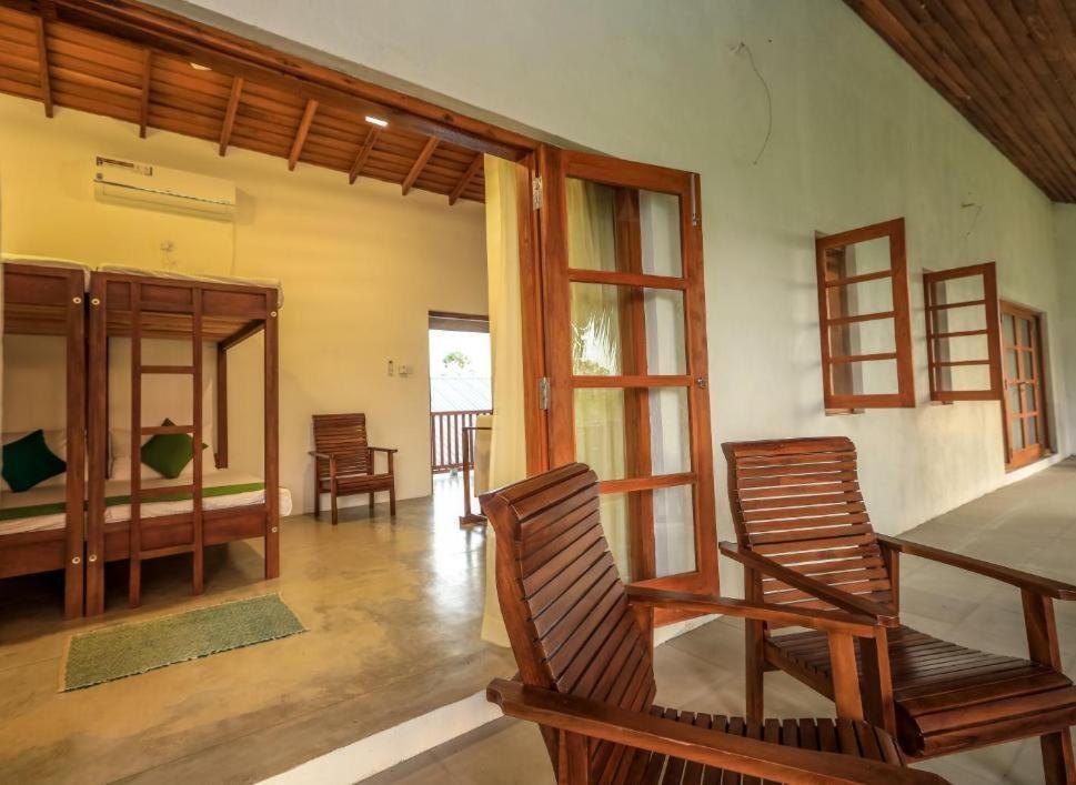 Отель Kayjay Palms Passikudah Экстерьер фото
